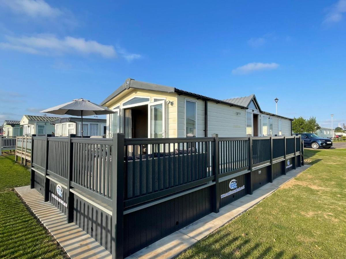 Millfields Holiday Park Инголдмелс Екстериор снимка